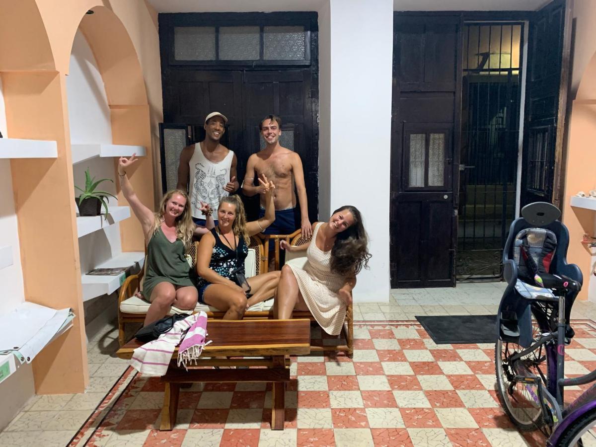 Hostel Casa Quetzal Campeche Exteriör bild